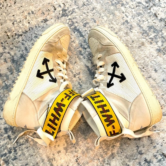 Mens Off-White High top sneakers